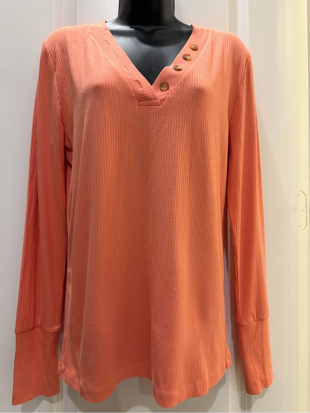 LOFT Coral Ribbed Henley V Neck Long Sleeve Stretch Top Size L